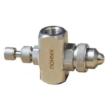 Siphon-Fed Flat Fan Air Atomizing Nozzles